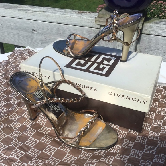 Givenchy Shoes - Givenchy👠Chaussures Evening Heels Vintage.
